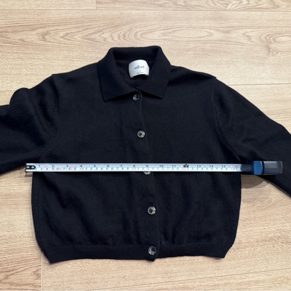 (SOLD) Aritzia Wilfred Merino Wool Next Door Sweater - Picture 4 of 6